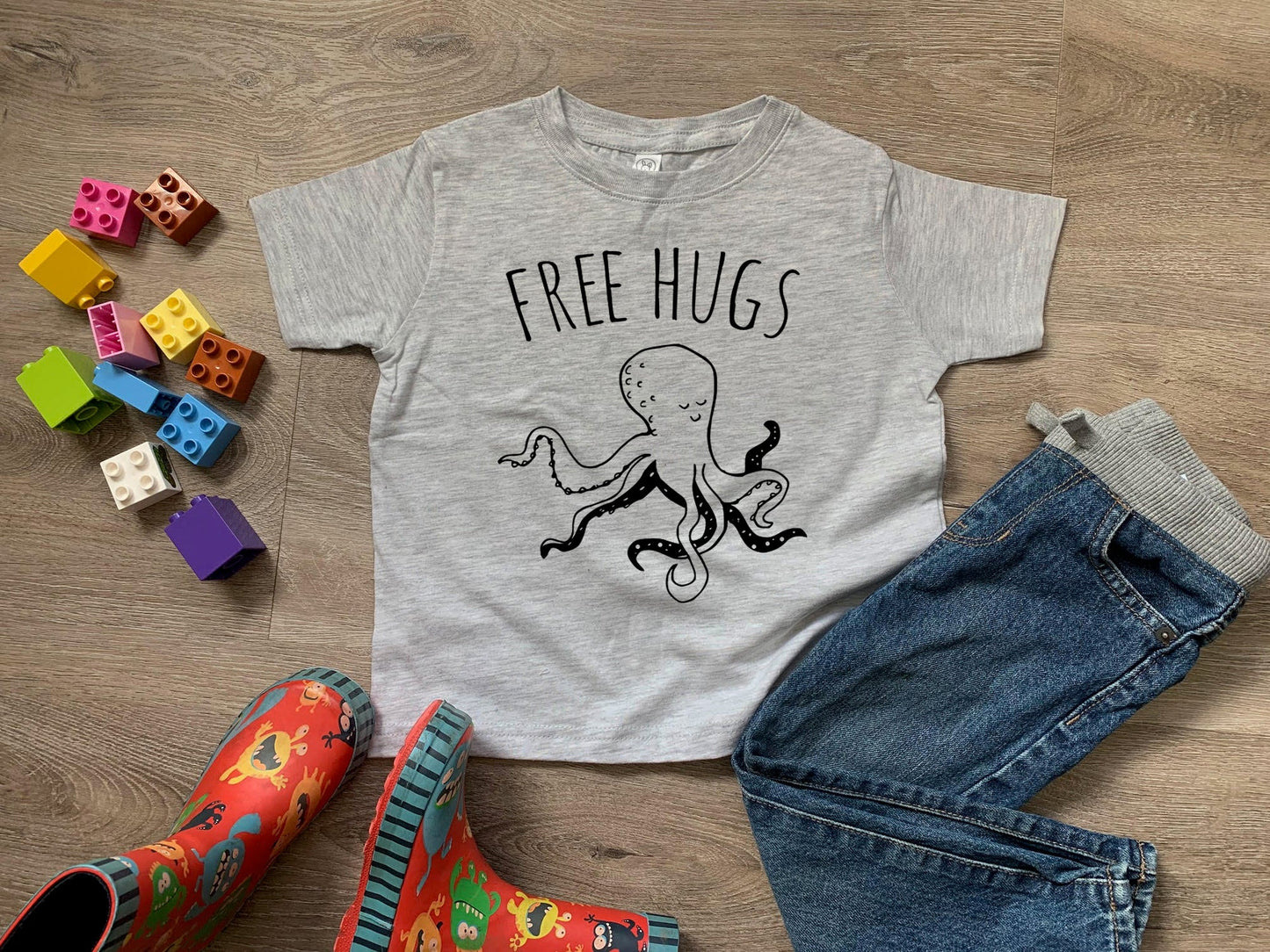 Free Hugs - Toddler Tee - Heather Gray