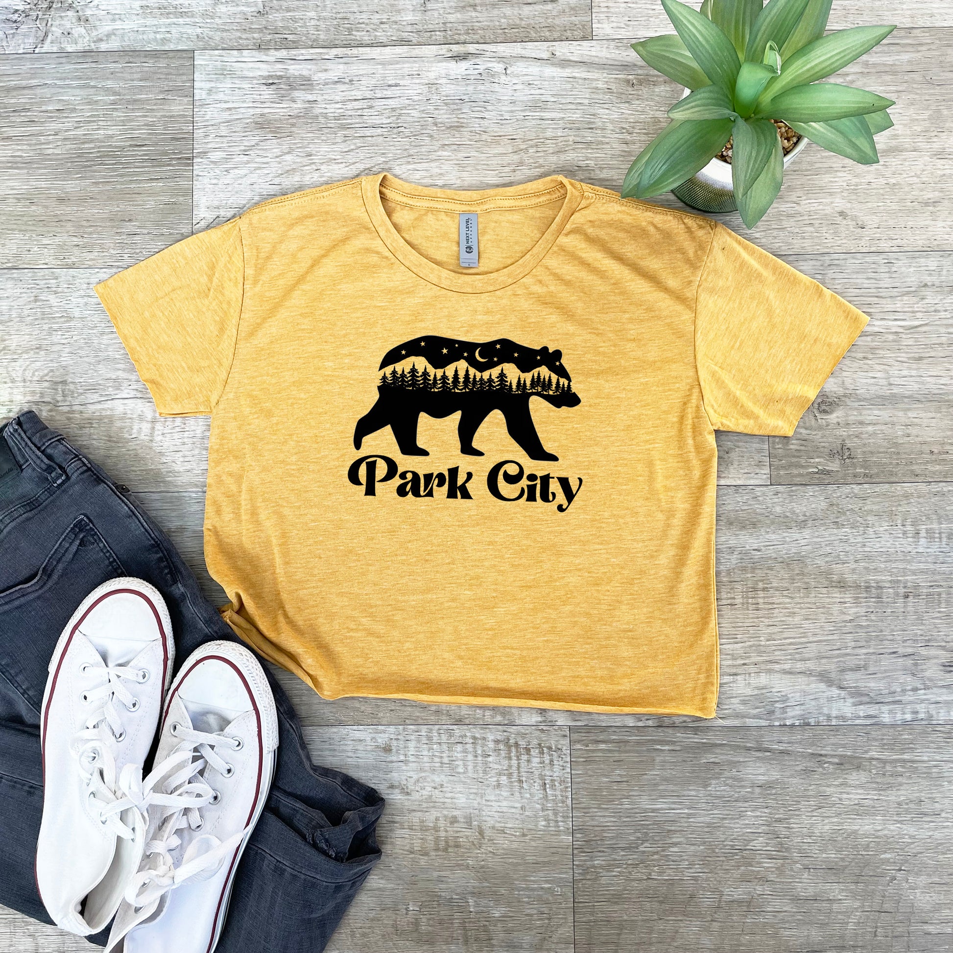 a t - shirt that says park city with a bear on it