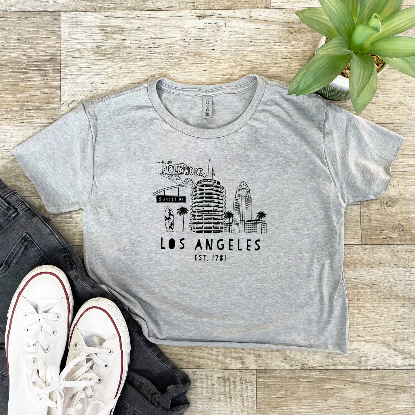 a t - shirt with the los angeles skyline on it