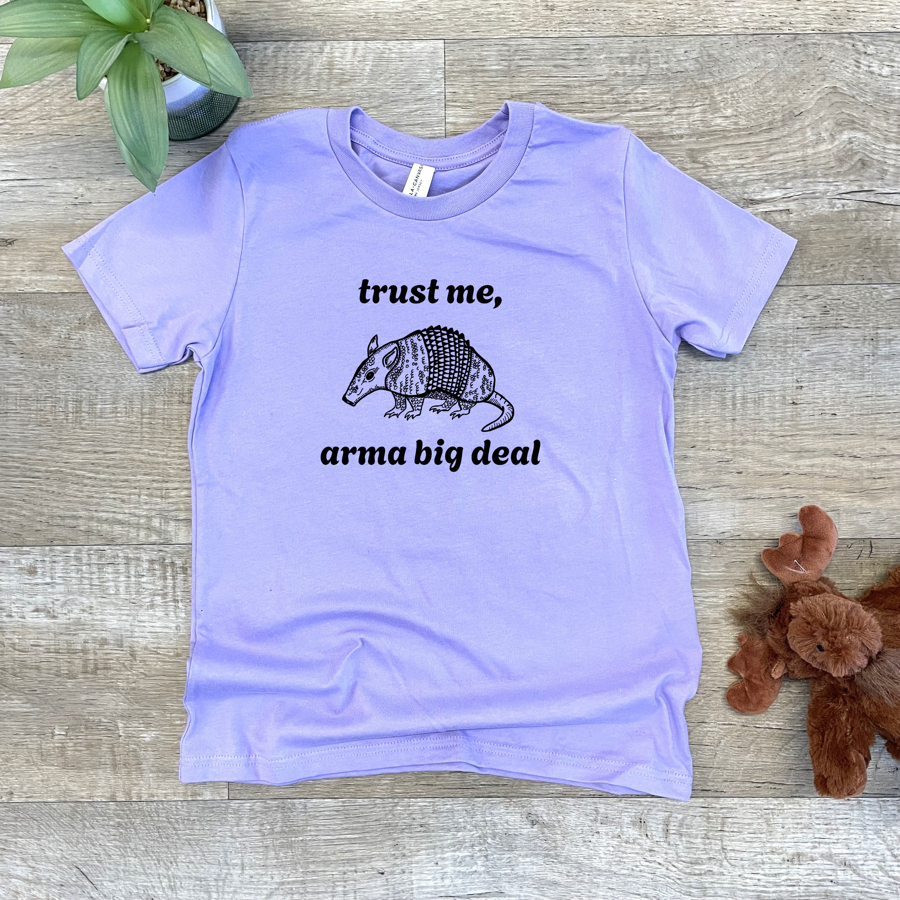 Trust Me, Arma Big Deal - Kid's Tee
