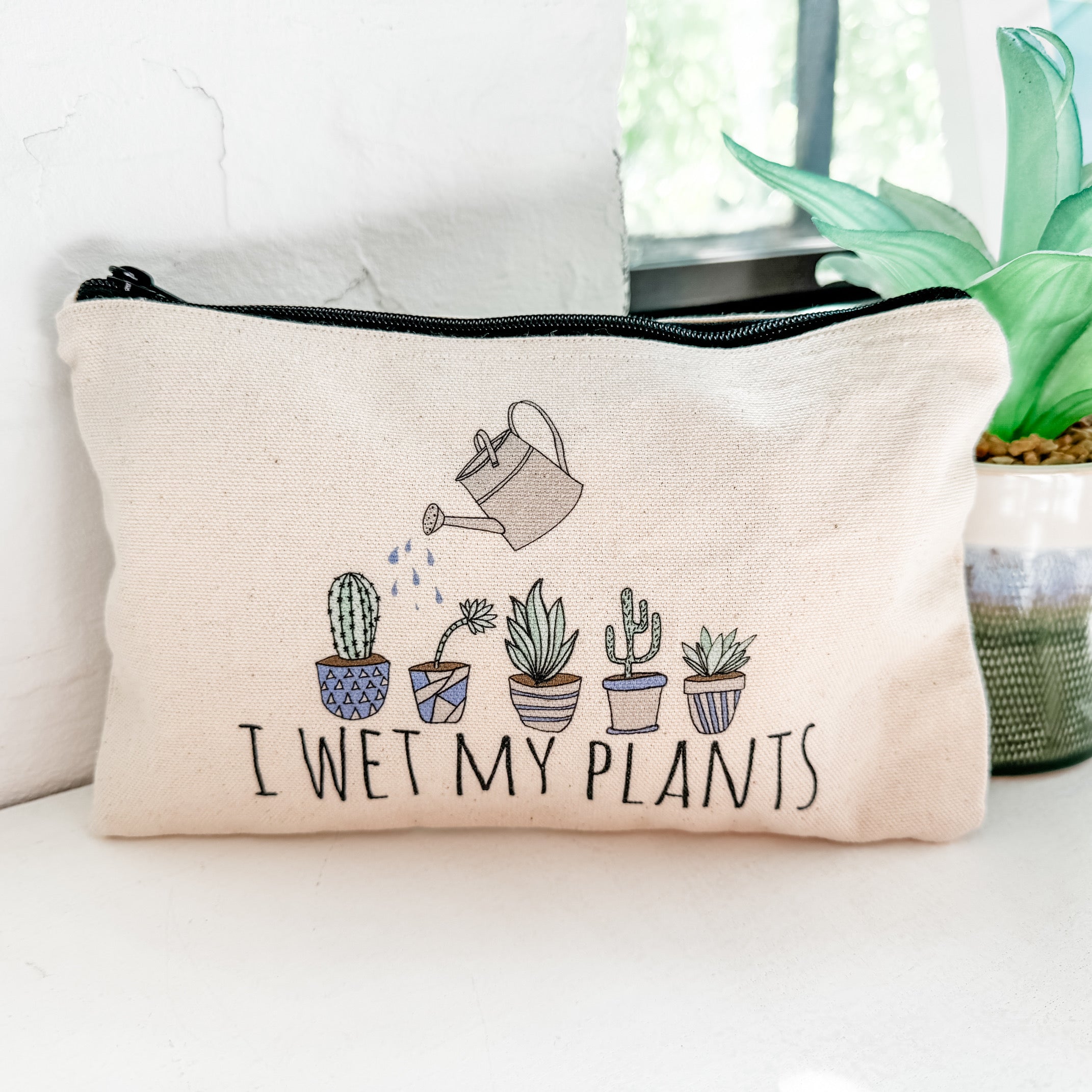 I Wet My Plants - Zipper Pouch