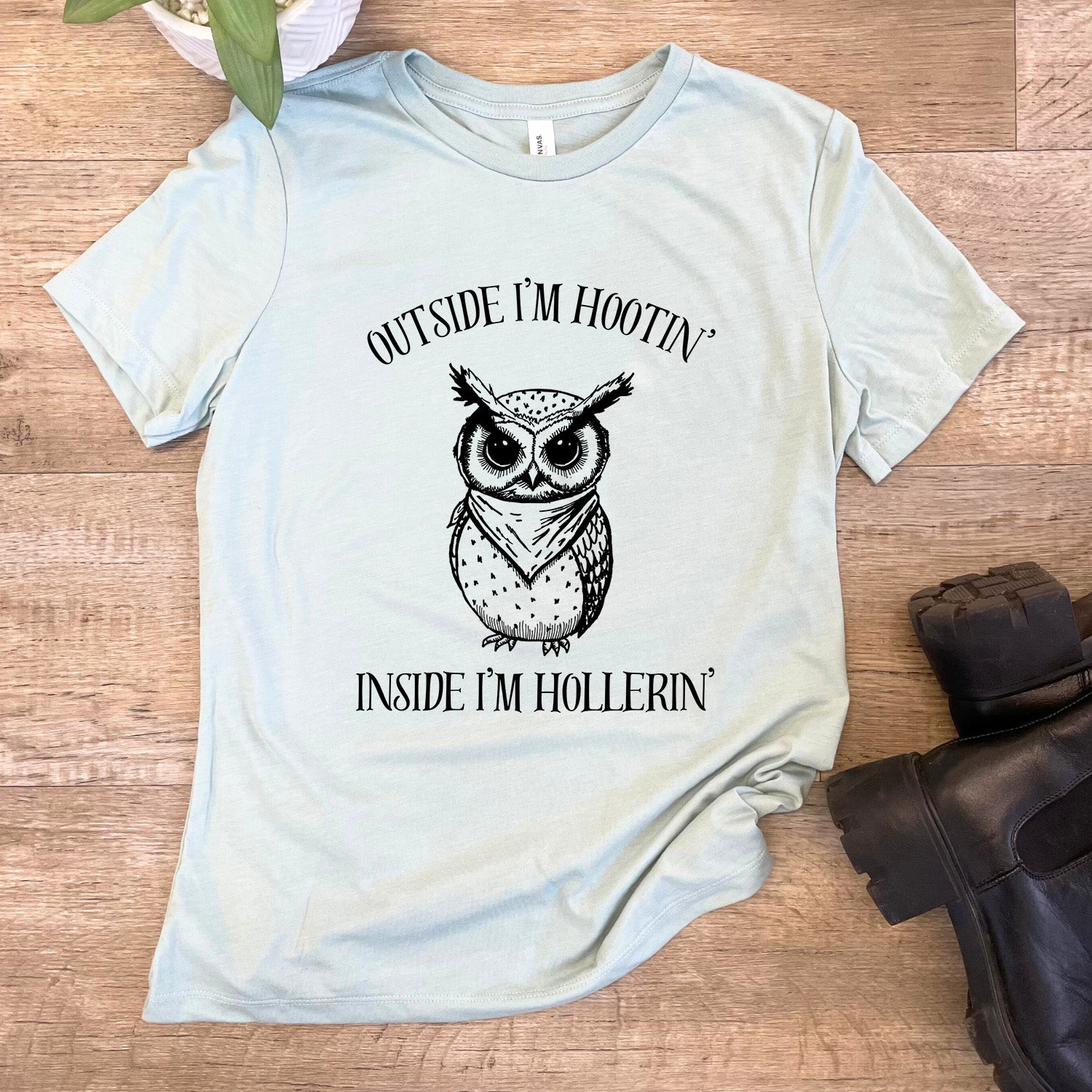 Outside I'm Hootin' Inside I'm Hollerin' - Women's Crew Tee