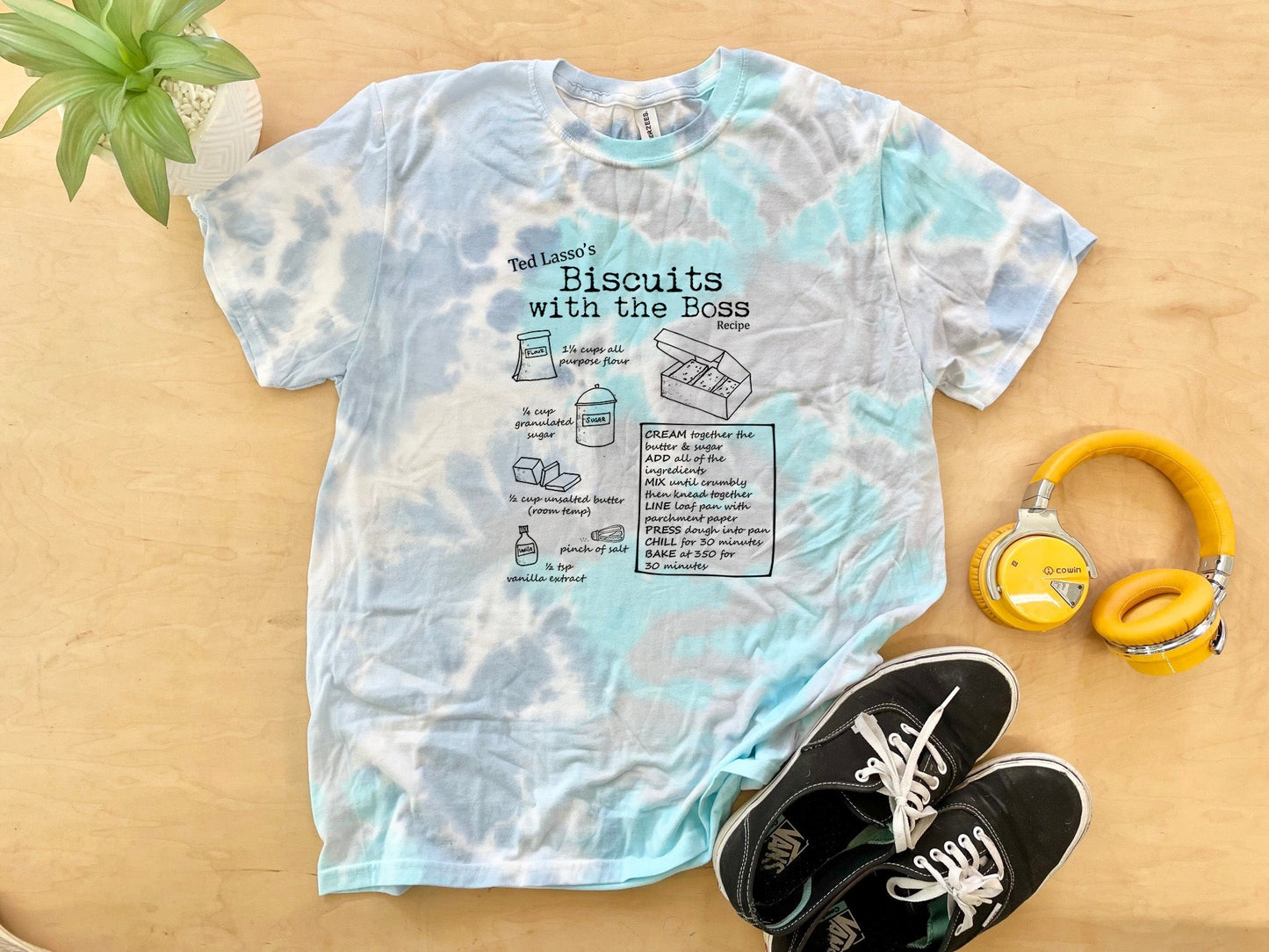 Biscuits With The Boss (Ted Lasso) - Mens/Unisex Tie Dye Tee - Blue