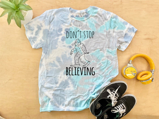 Don't Stop Believing (Bigfoot/ Sasquatch) - Mens/Unisex Tie Dye Tee - Blue
