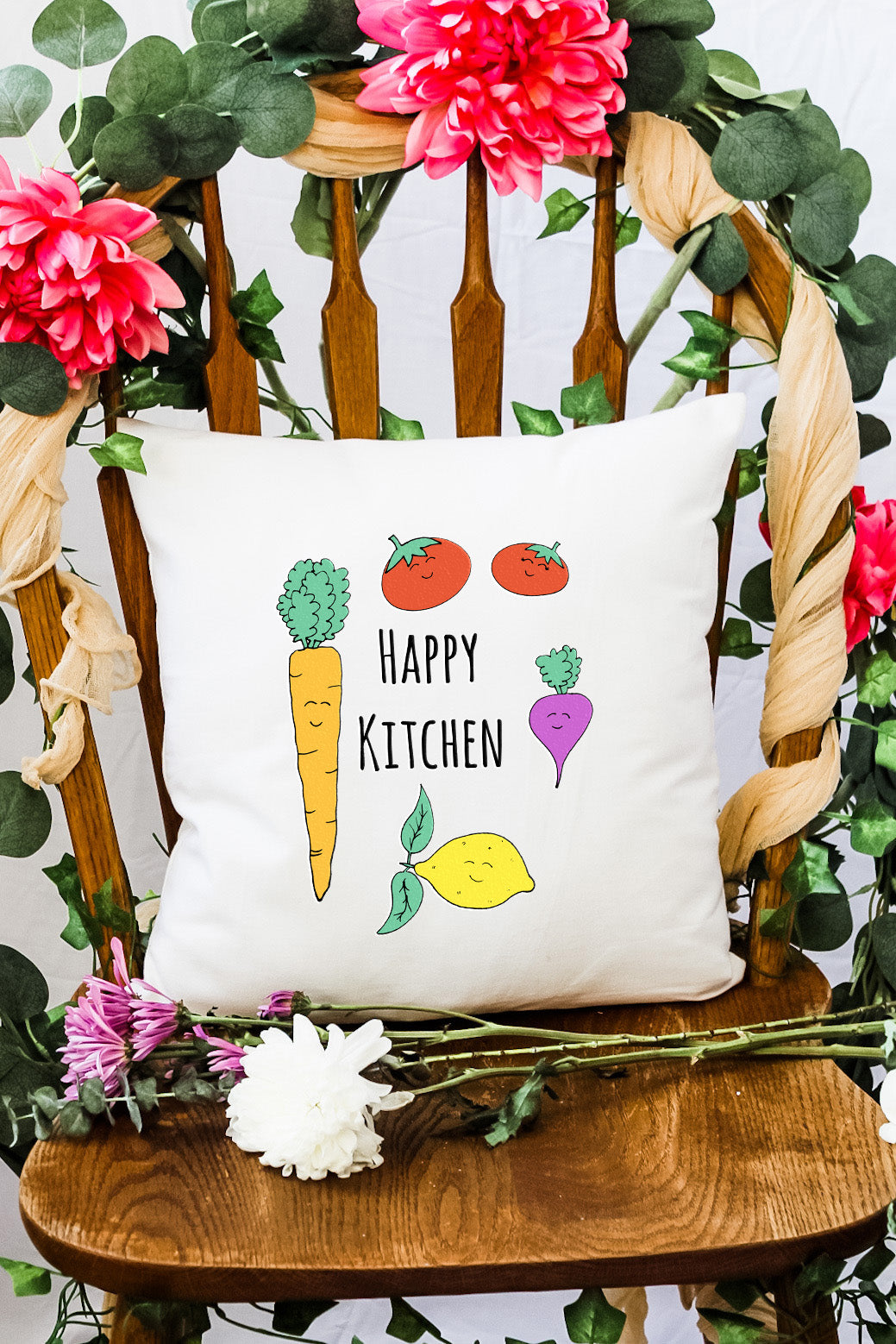 Happy Kitchen - Decorative Throw Pillow - MoonlightMakers