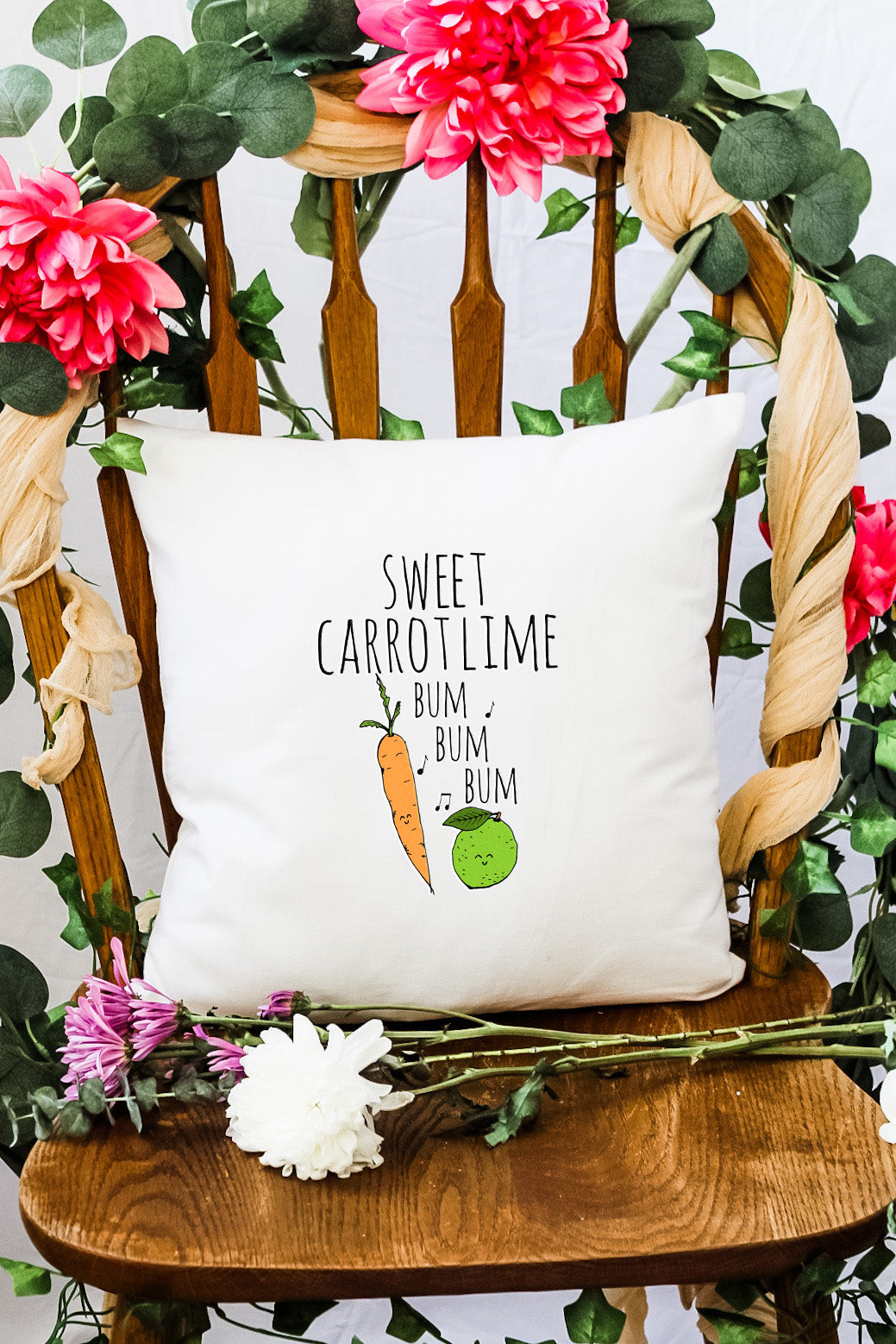 Sweet Carrot Lime - Decorative Throw Pillow - MoonlightMakers