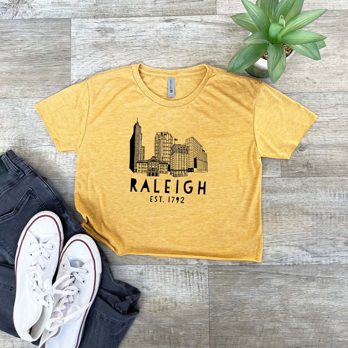 Raleigh Skyline (NC) - Women's Crop Tee - Heather Gray or Gold