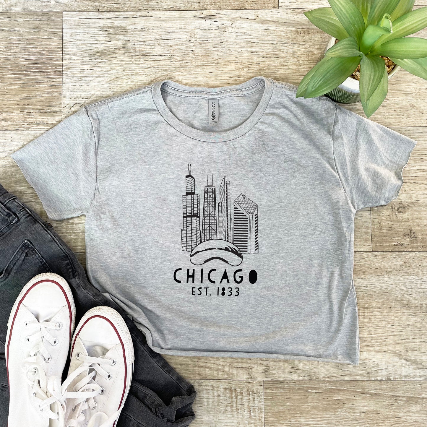 Chicago Skyline - Women's Crop Tee - Heather Gray or Gold