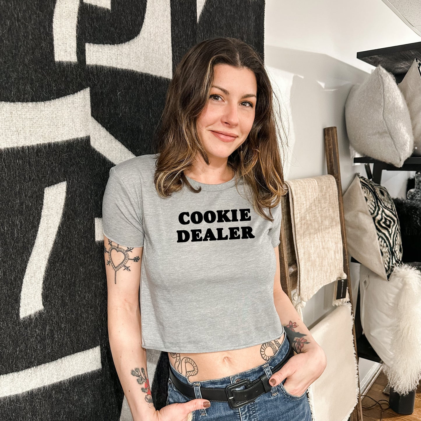 Cookie Dealer (Baking) - Women's Crop Tee - Heather Gray or Gold