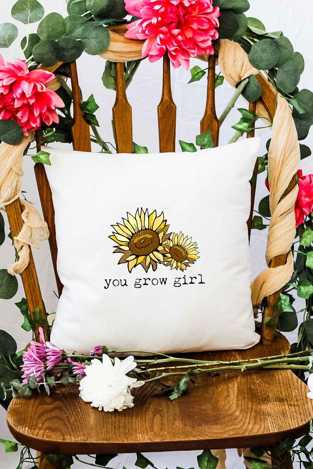 You Grow Girl - Decorative Throw Pillow - MoonlightMakers