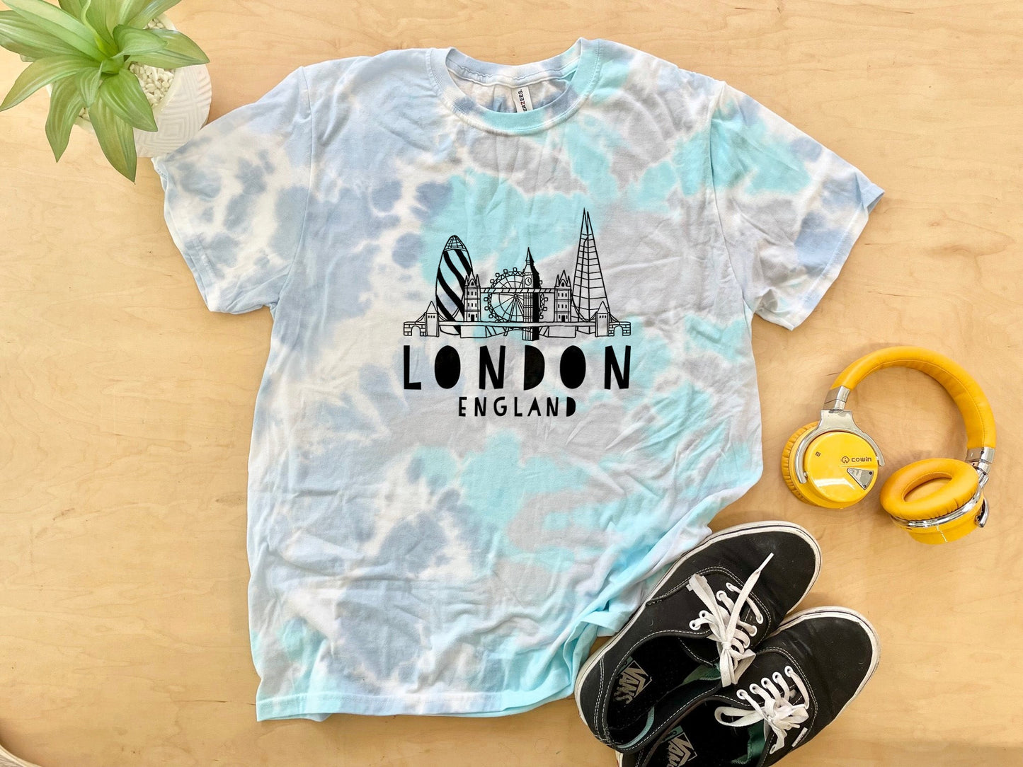 London Skyline - Mens/Unisex Tie Dye Tee - Blue