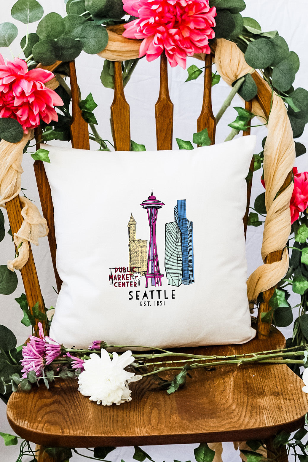 Seattle Skyline - Decorative Throw Pillow - MoonlightMakers